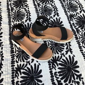 Steve Madden platform wedge sandal